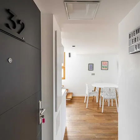 Hotel Large Duplex - Center - 1br/4p Cannes