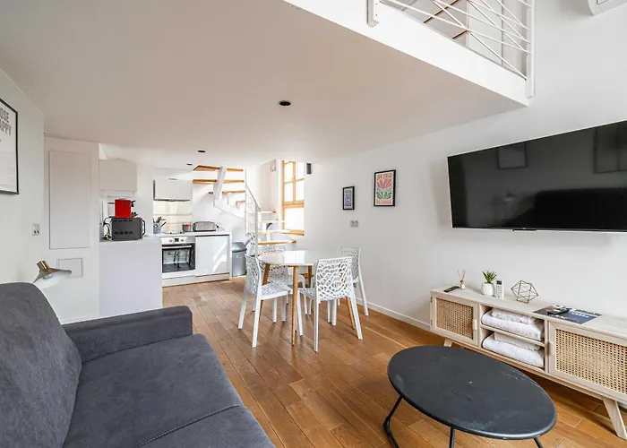 Hotel Large Duplex - Center - 1br/4p 2*