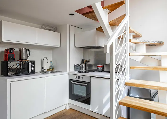 Large Duplex - Center - 1br/4p Hotel Cannes